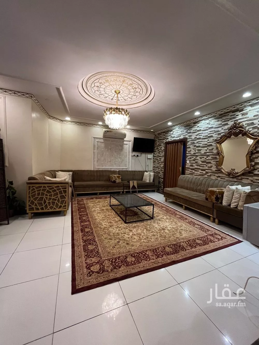5 bedroom villa in Al Khaleej 5