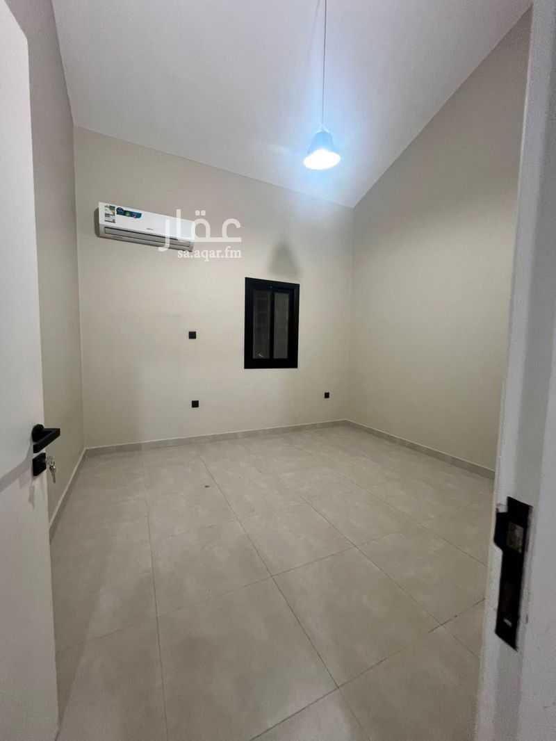 5 bedroom villa in Al Rawabi, Riyadh 13