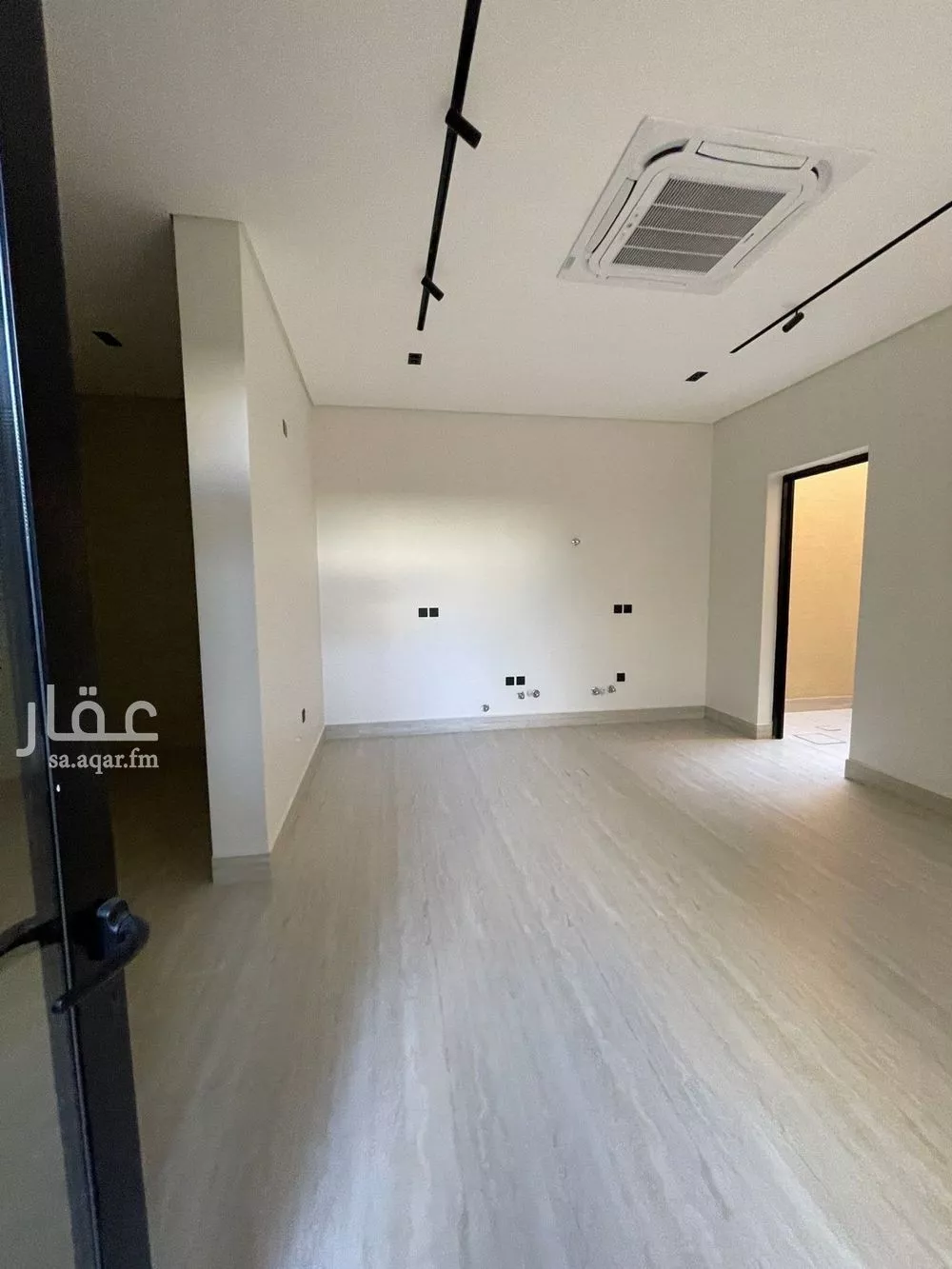 فيلا 5 غرف في النرجس 7
