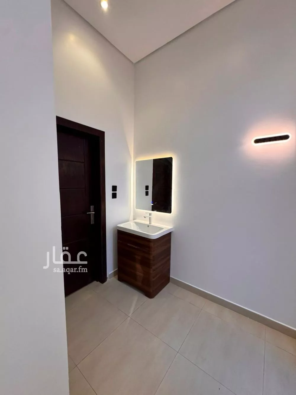 5 bedroom villa in Al Mahdiyyah, Riyadh 7