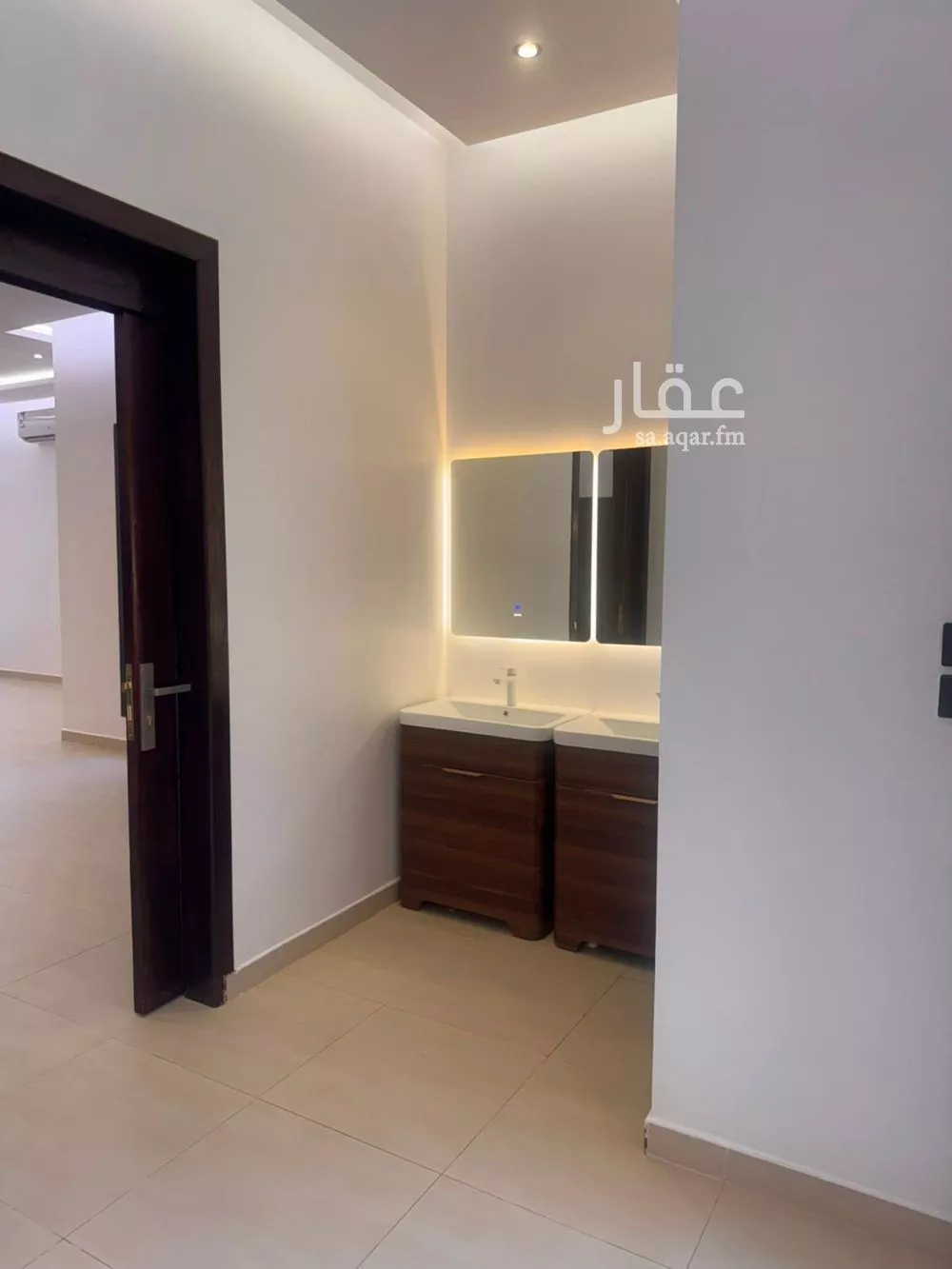 5 bedroom villa in Al Mahdiyyah, Riyadh 8