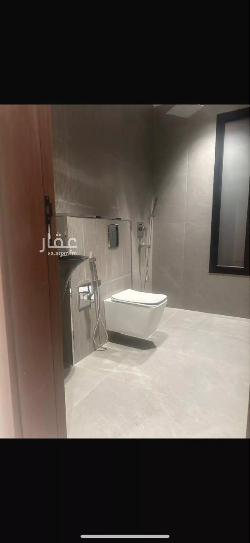 فيلا 4 غرف في العارض 6
