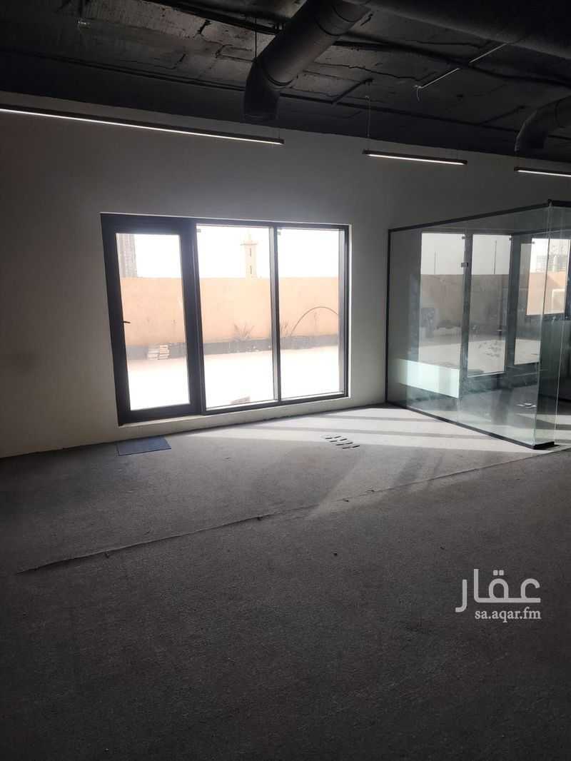 25 bedroom building in Al Yasmin, Riyadh 4
