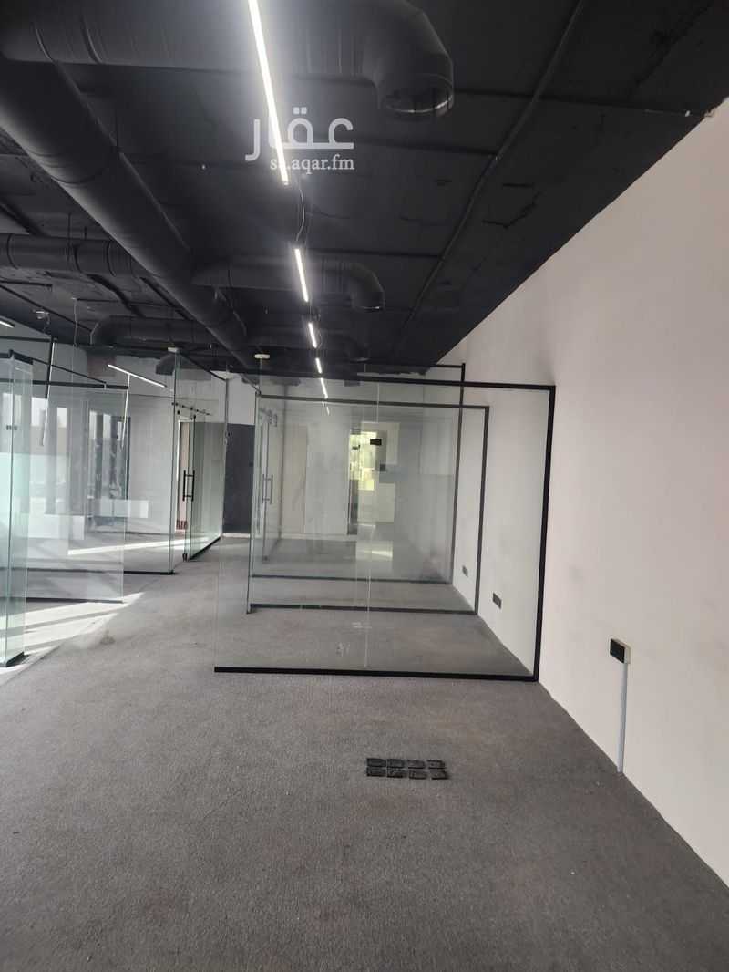 25 bedroom building in Al Yasmin, Riyadh 5
