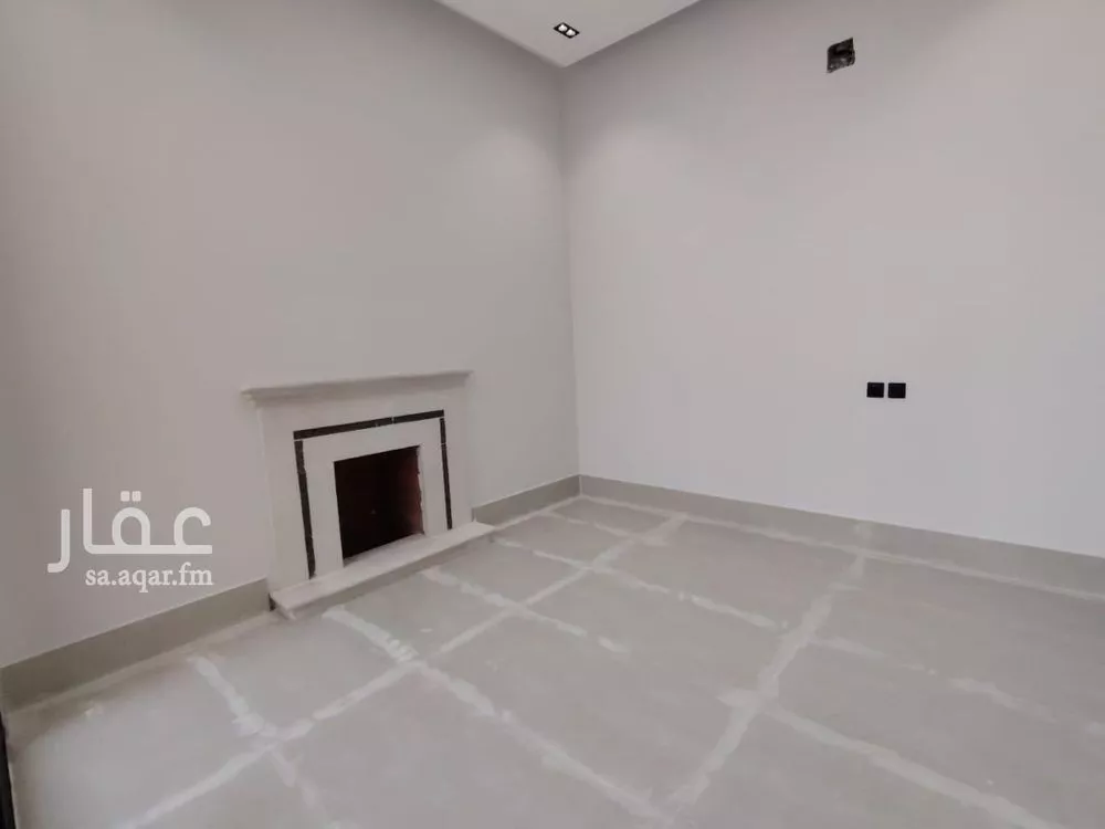 4 bedroom villa in Al Uraija Al Gharbiyah 14