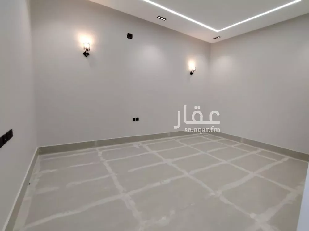 4 bedroom villa in Al Uraija Al Gharbiyah 7