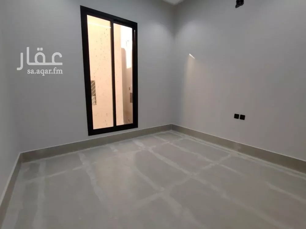 4 bedroom villa in Al Uraija Al Gharbiyah 9