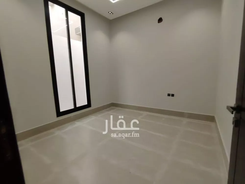 4 bedroom villa in Al Uraija Al Gharbiyah 10