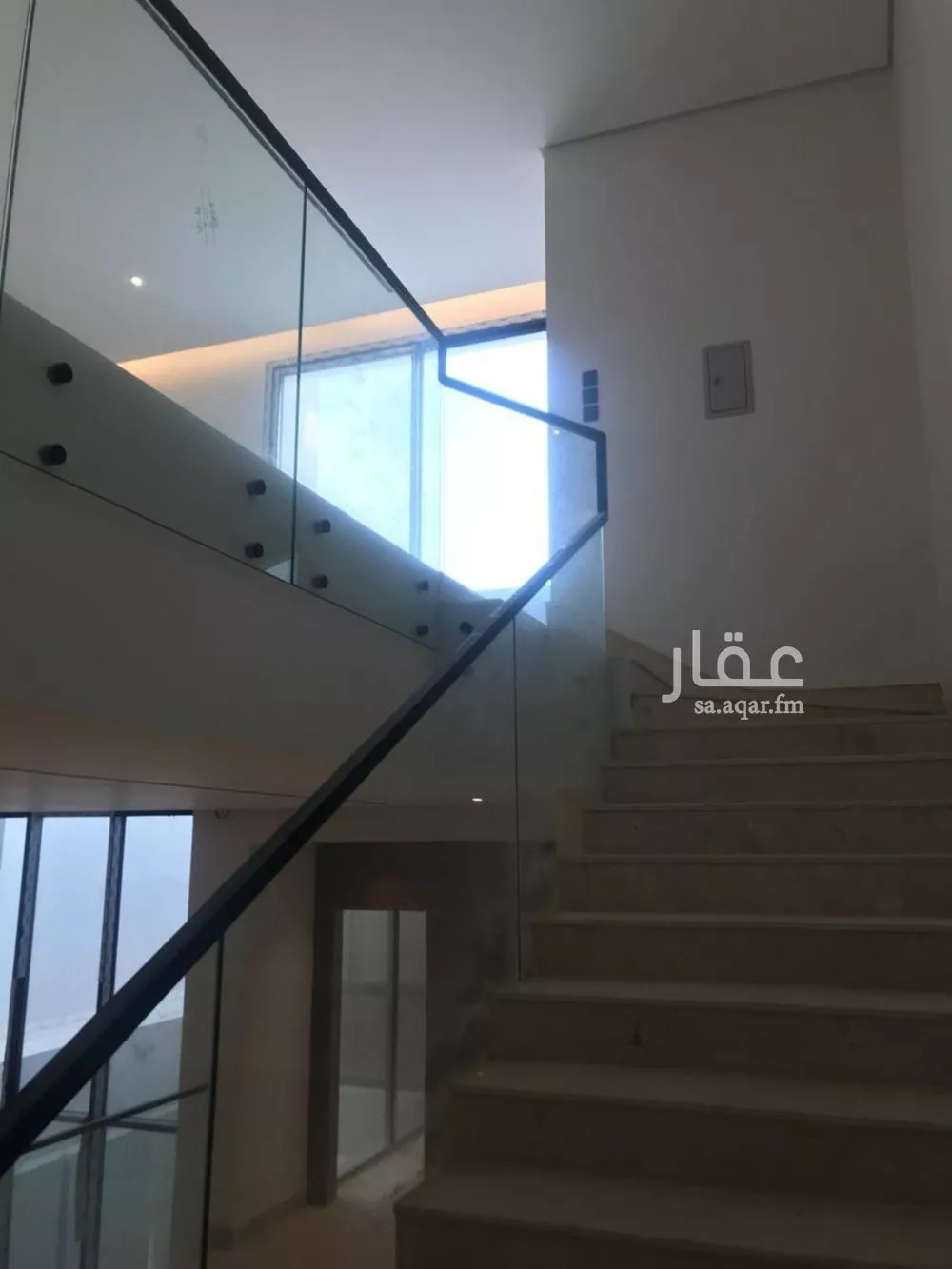 فيلا 7 غرف في الياسمين 2