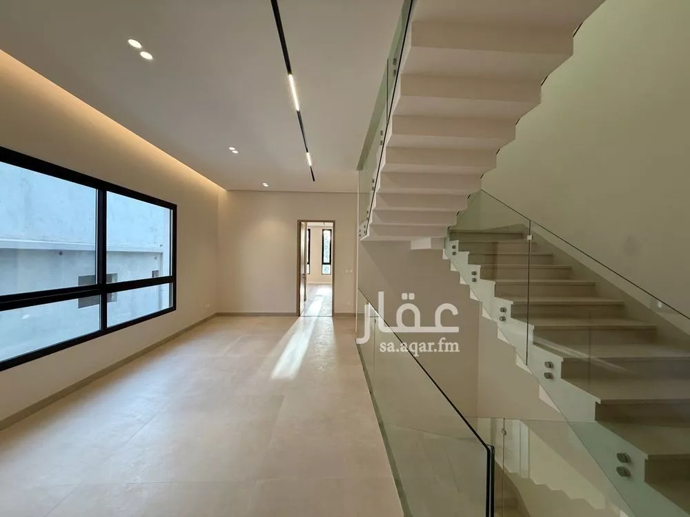 5 bedroom villa in Salah Ad Din 11