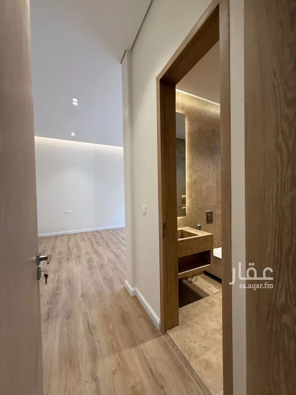 5 bedroom villa in Salah Ad Din 3