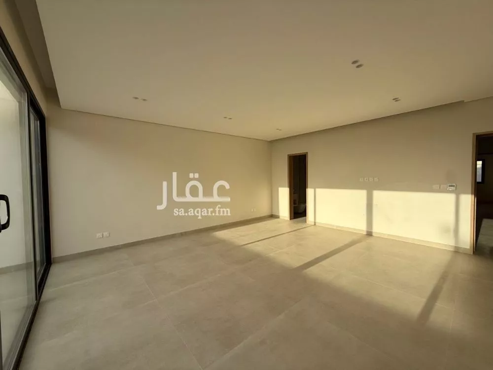 5 bedroom villa in Salah Ad Din 27