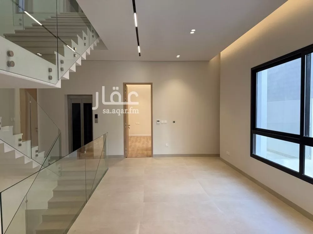5 bedroom villa in Salah Ad Din 7