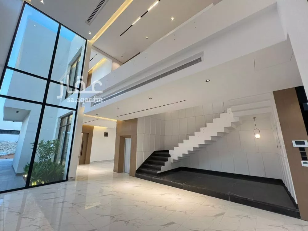6 bedroom villa in Al Narjis 2
