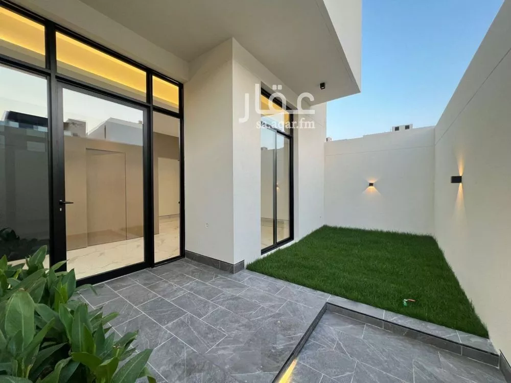 6 bedroom villa in Al Narjis 8