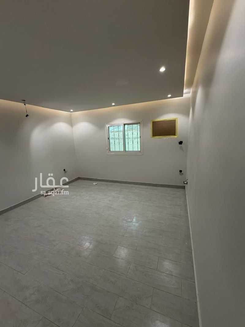 35 bedroom building in Al Safa, Jeddah