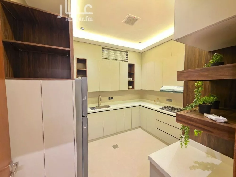 5 bedroom duplex in Okaz 14