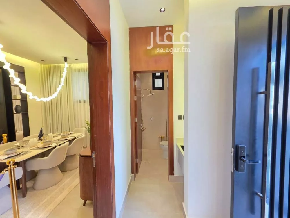 5 bedroom duplex in Okaz 19