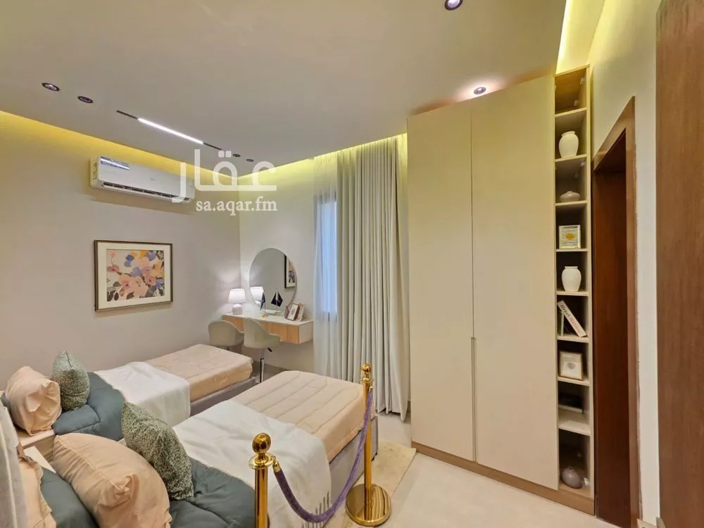 5 bedroom duplex in Okaz 23