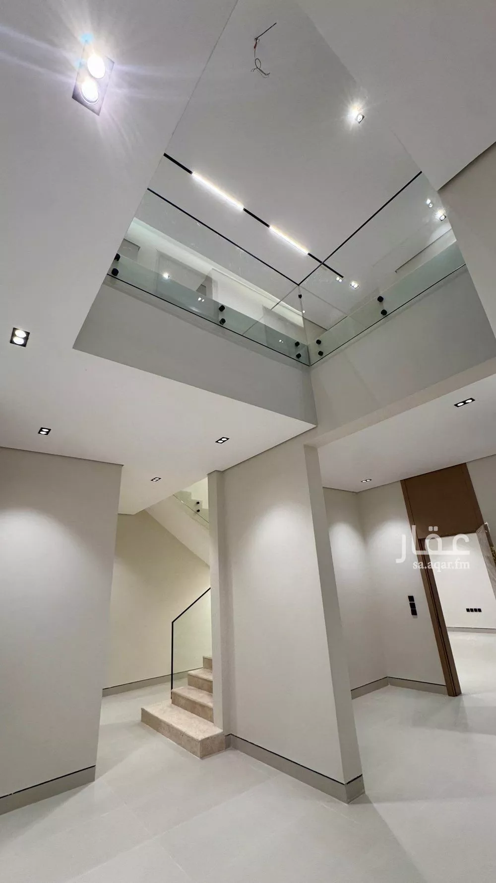 8 bedroom villa in Al Rimal 11