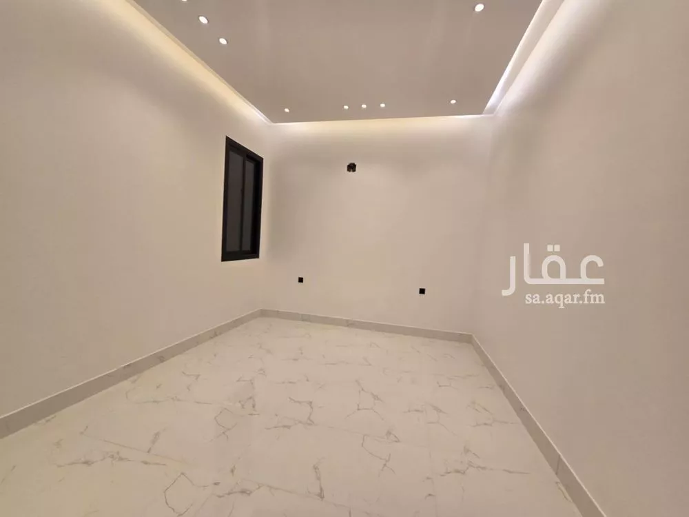 6 bedroom villa in Dhahrat Laban 6