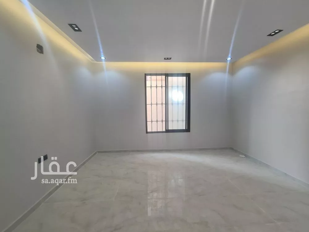 5 bedroom villa in Badr 5