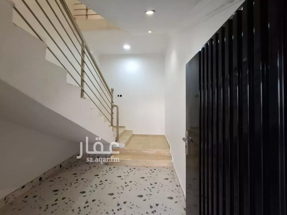 5 bedroom apartment in Taibah 12