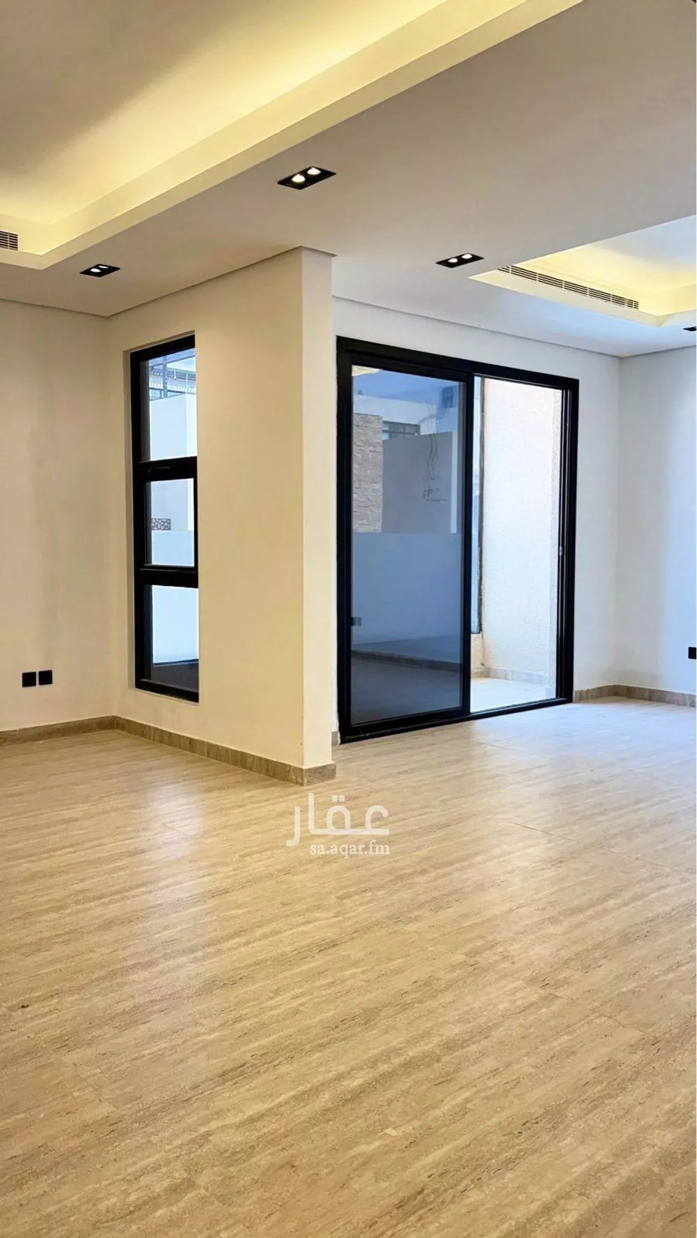 4 bedroom villa in Al Narjis 6