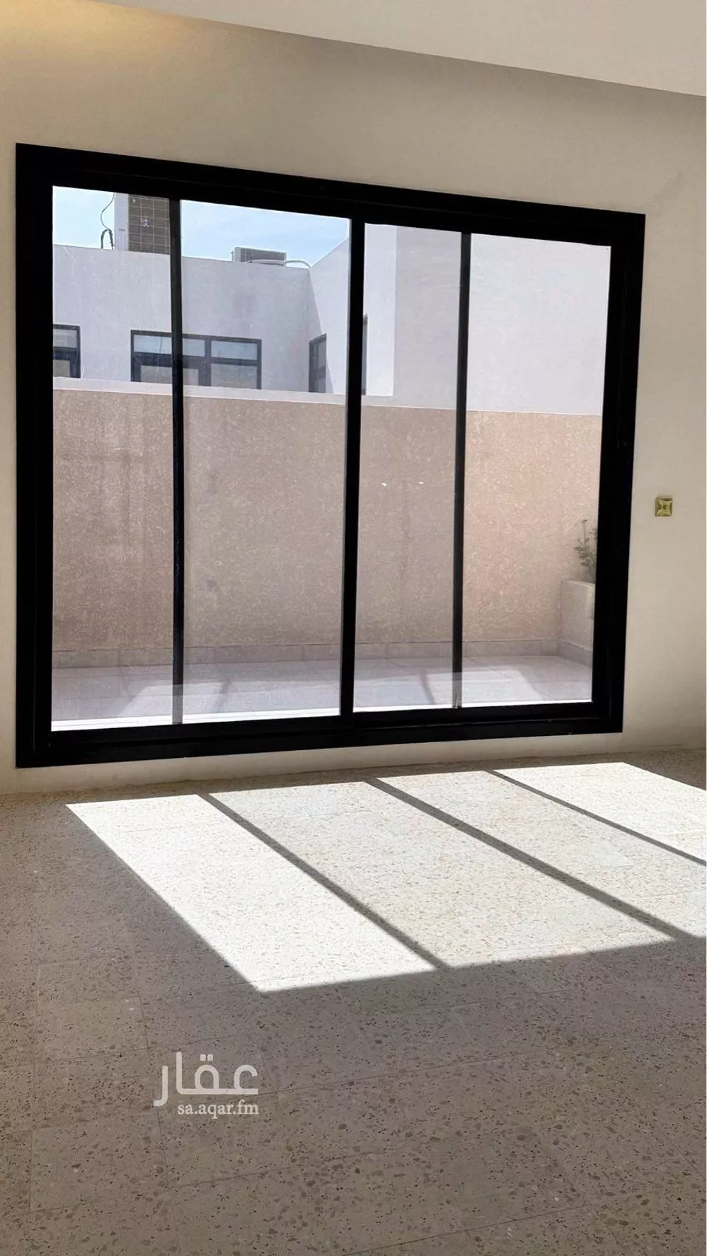 4 bedroom villa in Al Narjis 8