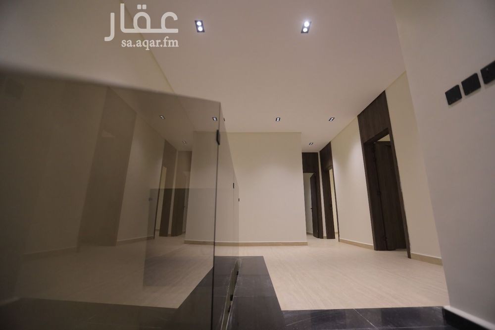 3 bedroom villa in As Suwaidi Al Gharabi, Riyadh 4