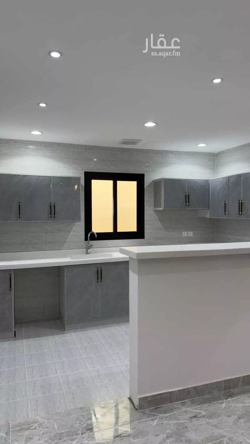 4 bedroom apartment in Umm Al Hamam Al Sharqi 9