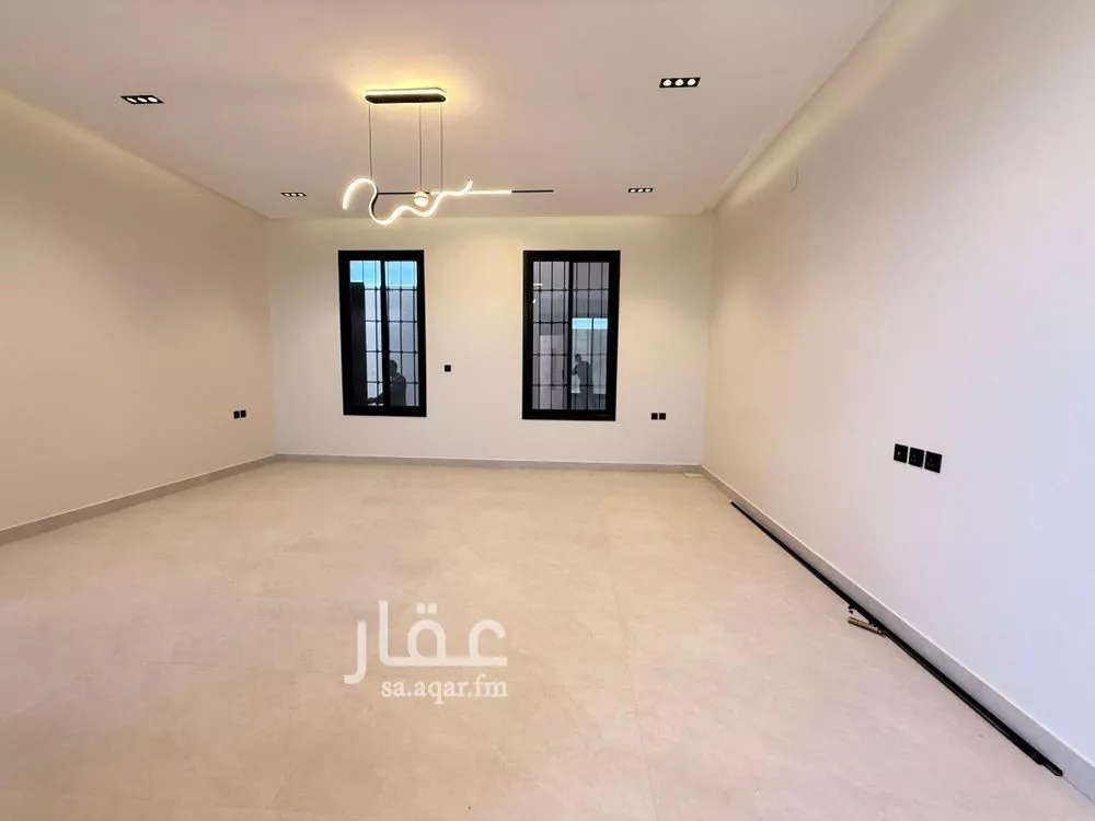 6 bedroom apartment in Al Rimal 5