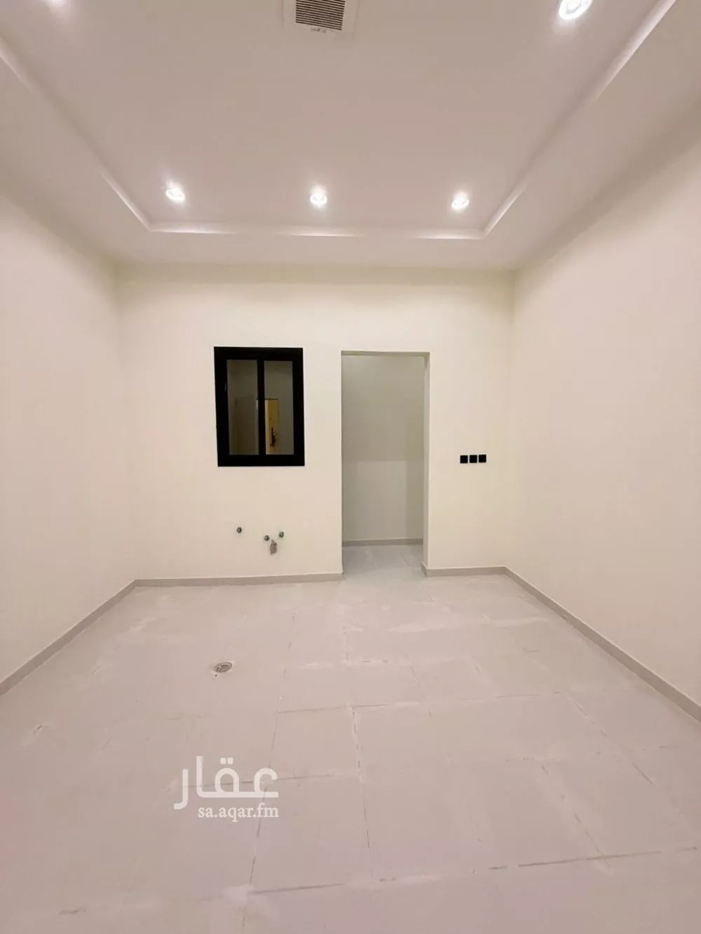 فيلا 6 غرف في العريجاء الغربية 18