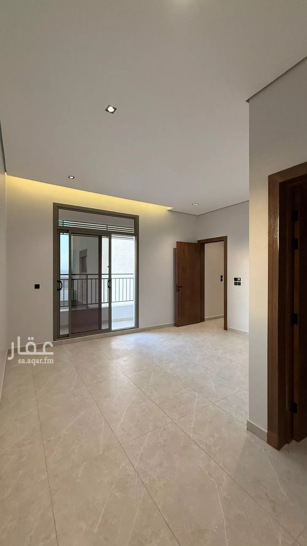 6 bedroom villa in Al Mahdiyyah 10