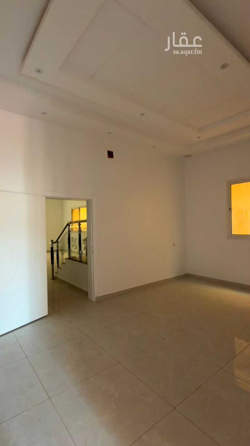 5 bedroom villa in Al Malqa, Riyadh 15
