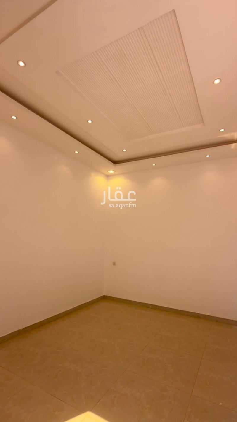 5 bedroom villa in Al Malqa, Riyadh 17