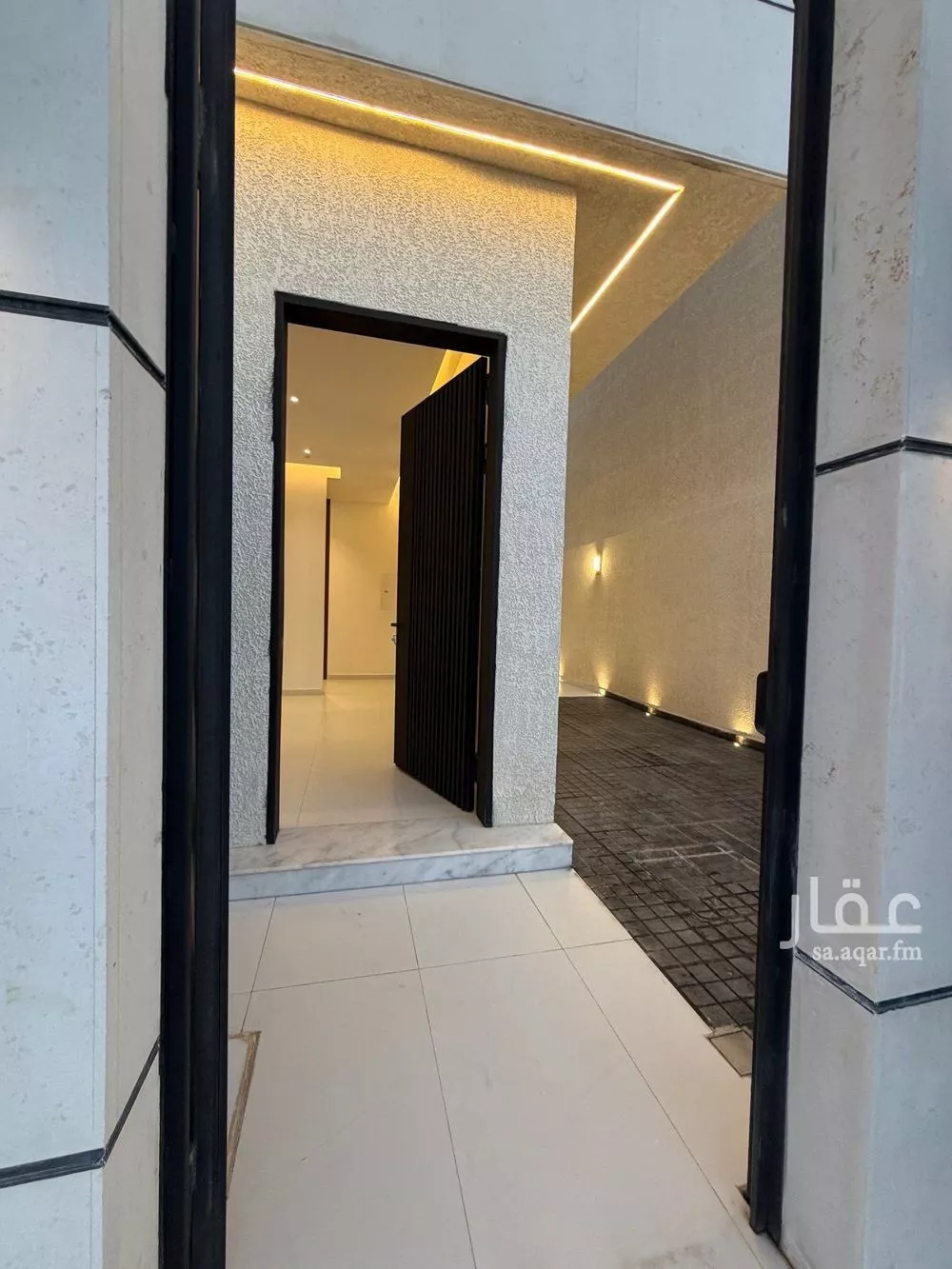 6 bedroom villa in Al Mahdiyyah 4