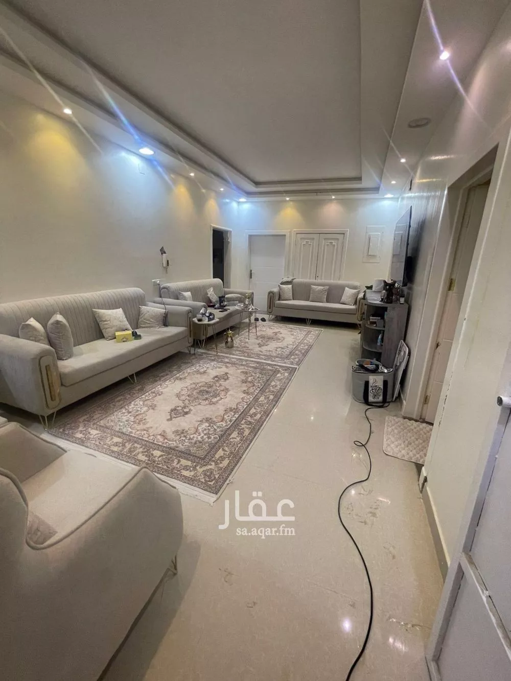 9 bedroom villa in Al Uraija Al Gharbiyah 7