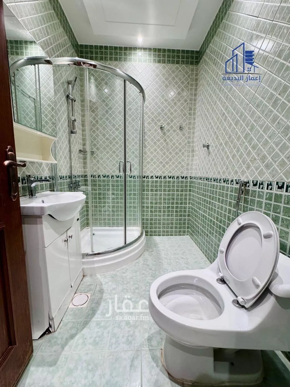 9 bedroom villa in Dhahrat Al Badiah 13