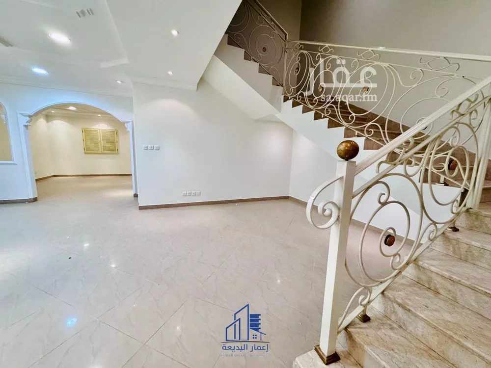 9 bedroom villa in Dhahrat Al Badiah 21