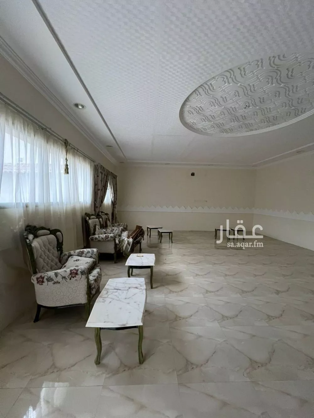فيلا 16 غرف في طويق 20
