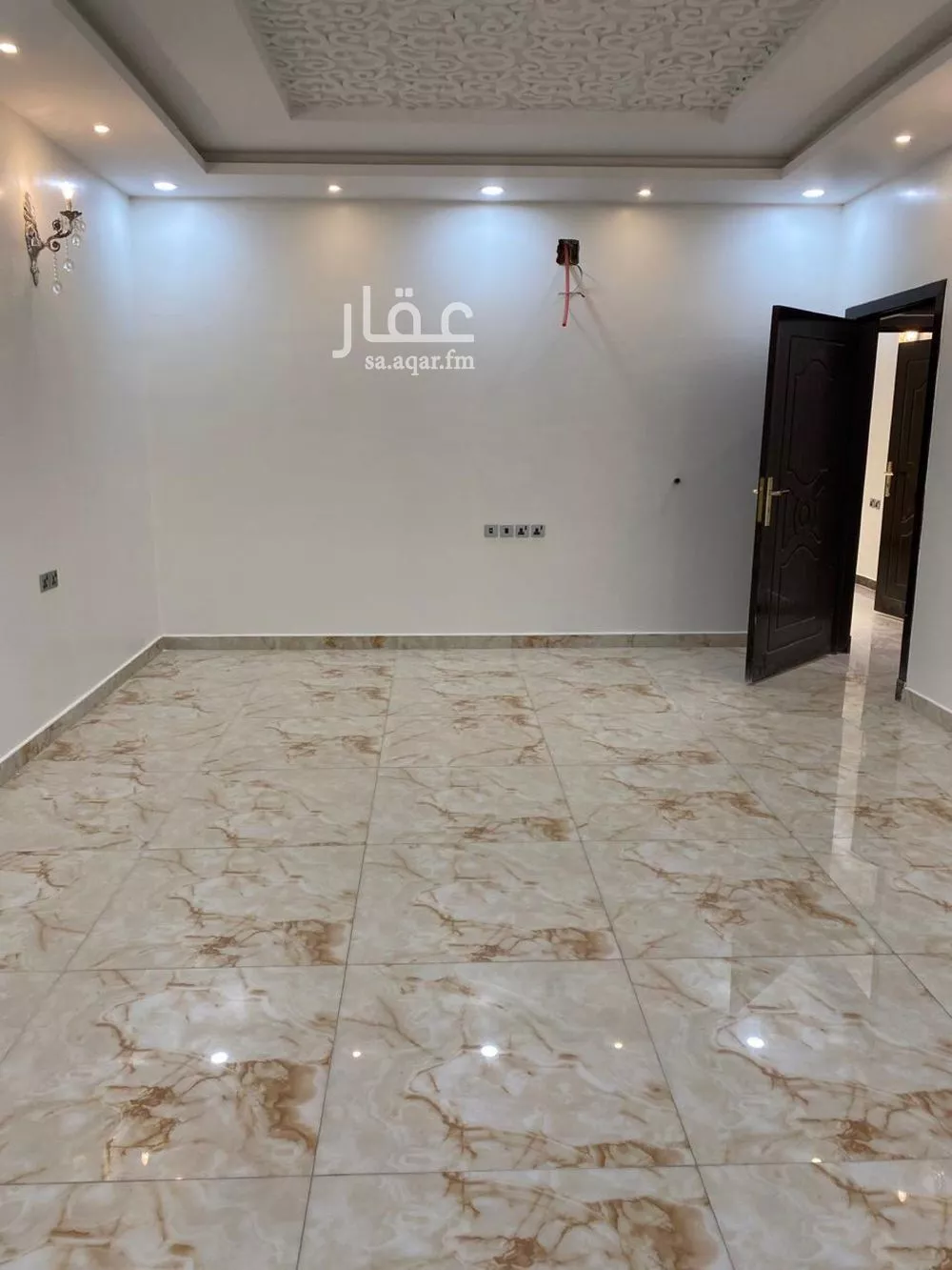 8 bedroom villa in Dhahrat Namar 11