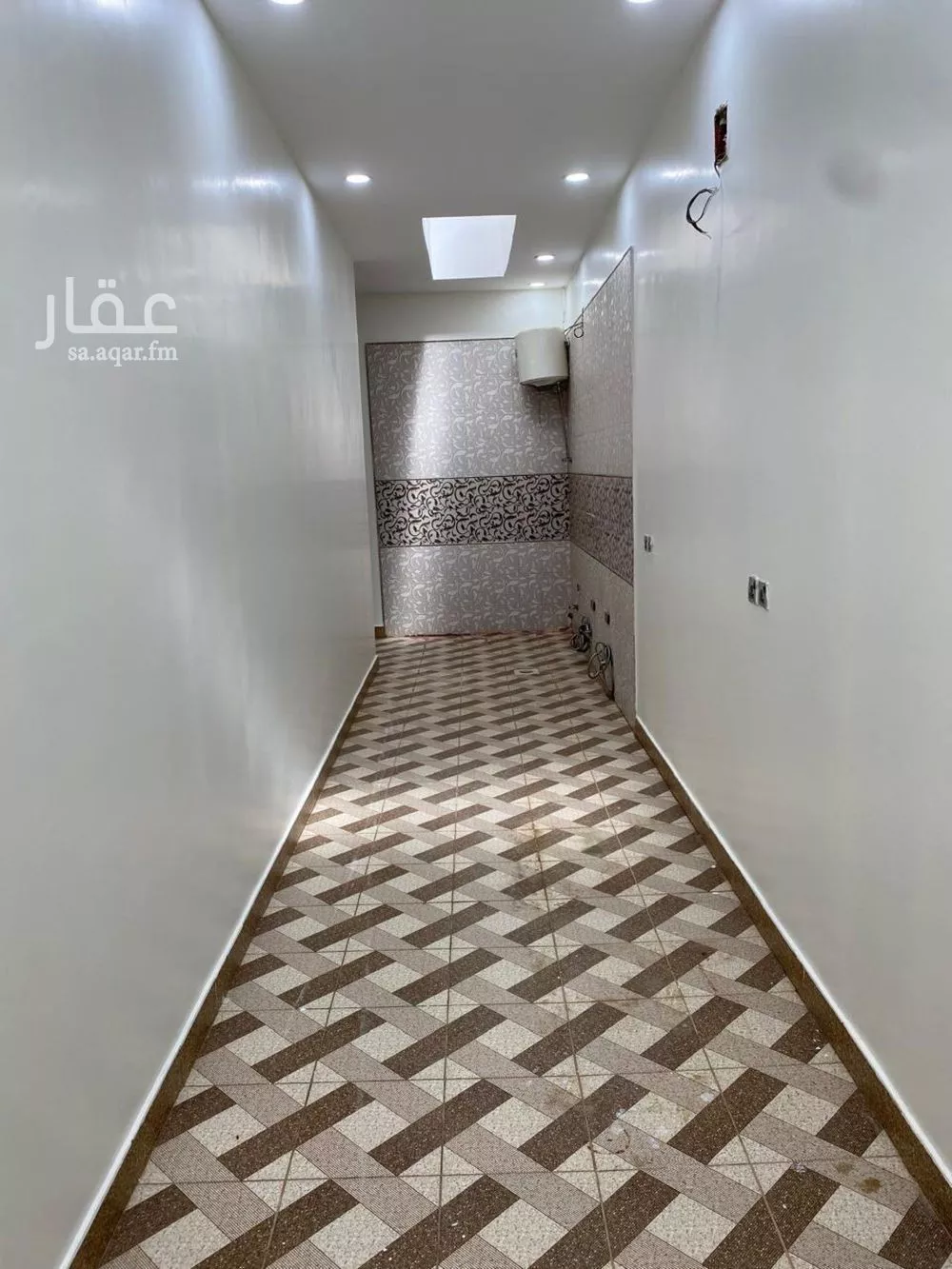 8 bedroom villa in Dhahrat Namar 15