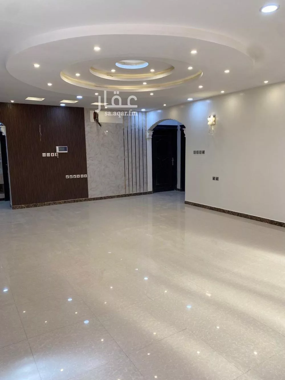 8 bedroom villa in Dhahrat Namar 6