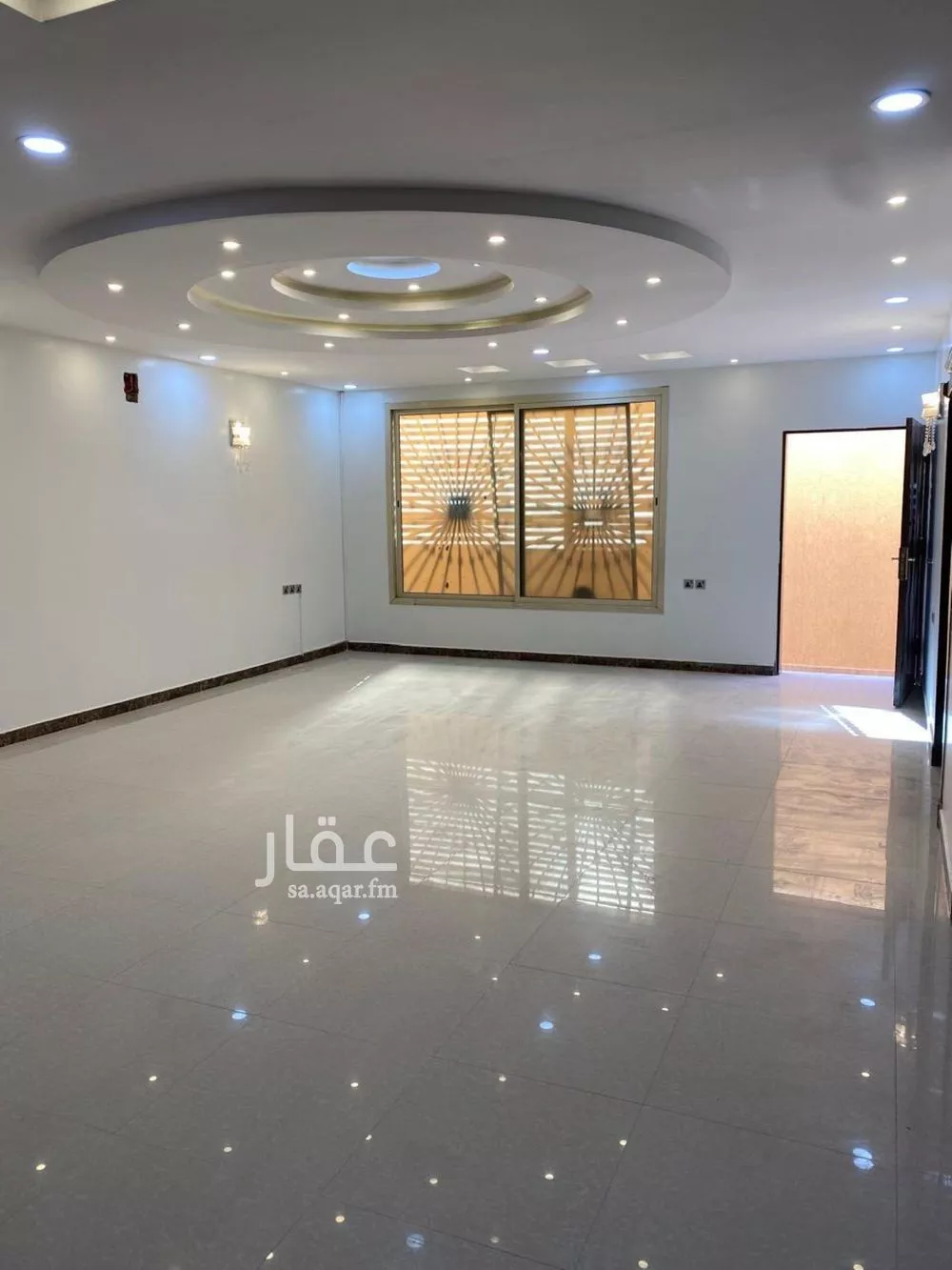 8 bedroom villa in Dhahrat Namar 8