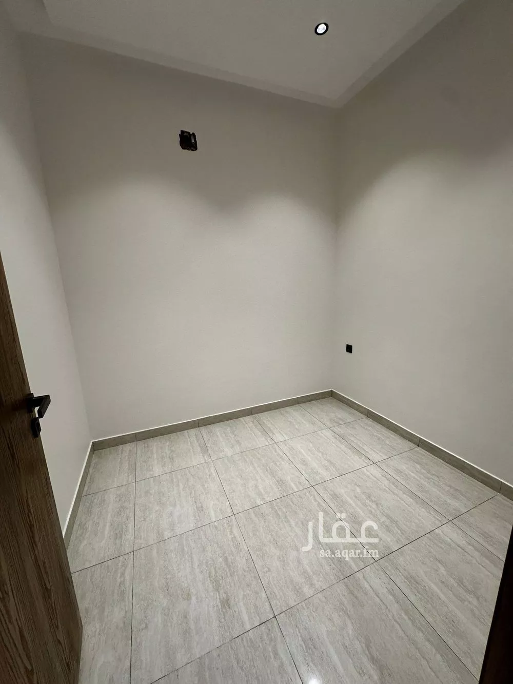 فيلا 5 غرف في ظهرة لبن 5