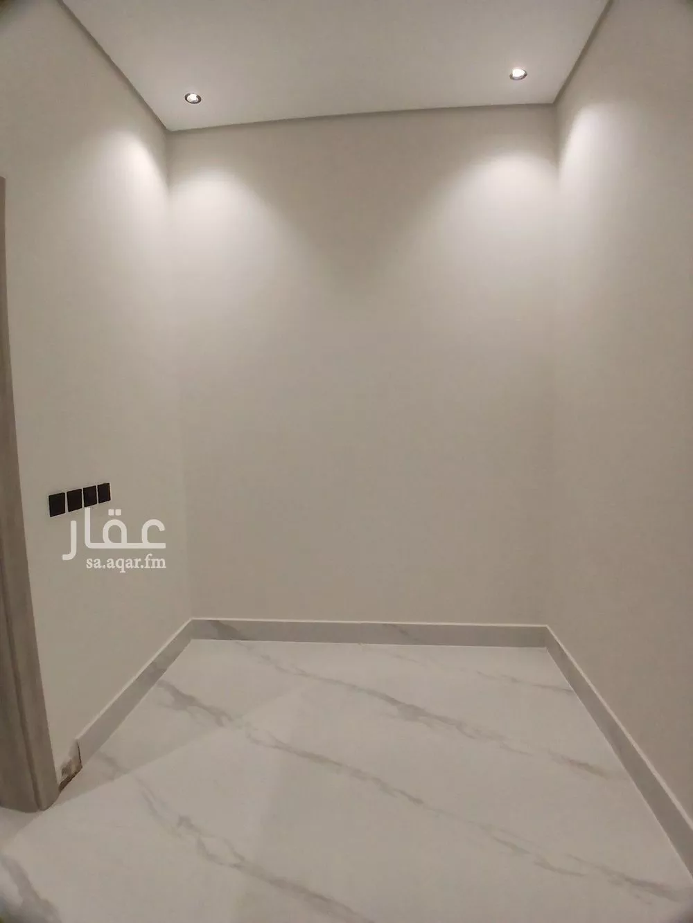 6 bedroom duplex in Tuwaiq 18