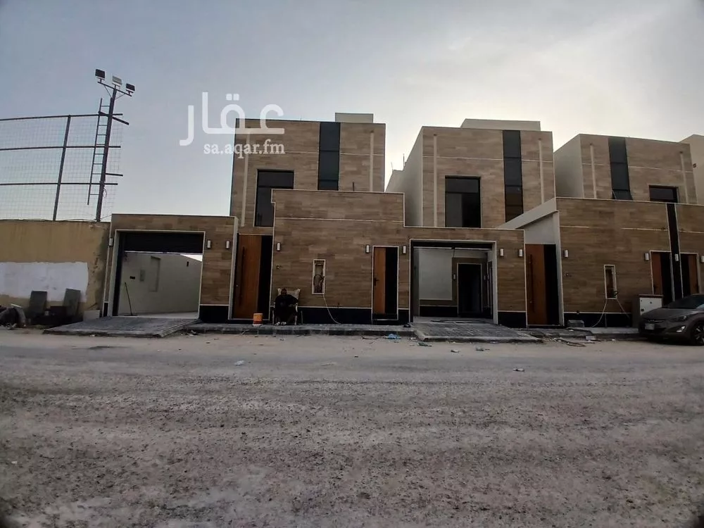 6 bedroom duplex in Tuwaiq 6