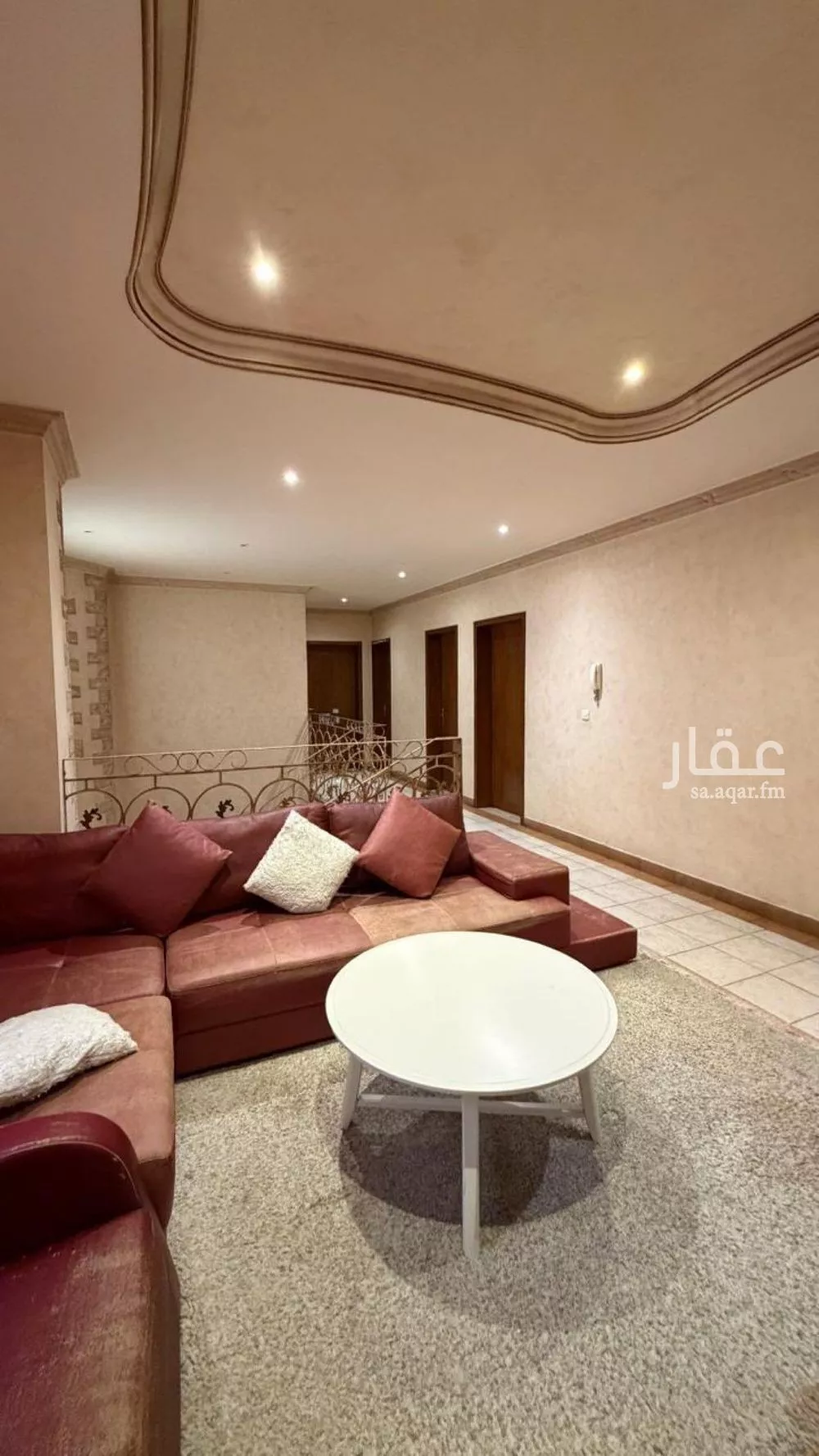 4 bedroom villa in Al Rabie 8