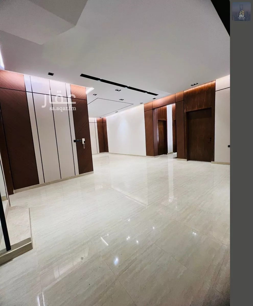 7 bedroom villa in Al Janadriyah 2
